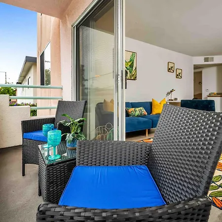 Spacious 2 Bedroom Retreat Near Beverly Hills With Free Parking Los Angeles Extérieur photo