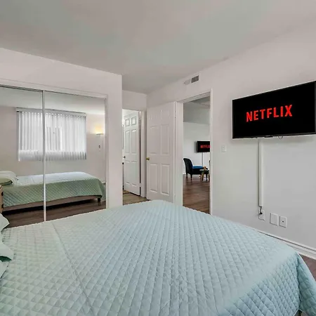 Spacious 2 Bedroom Retreat Near Beverly Hills With Free Parking Los Angeles Extérieur photo